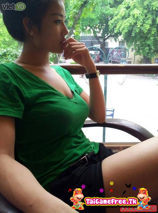 Trang Cá Chép Khoe Ngực